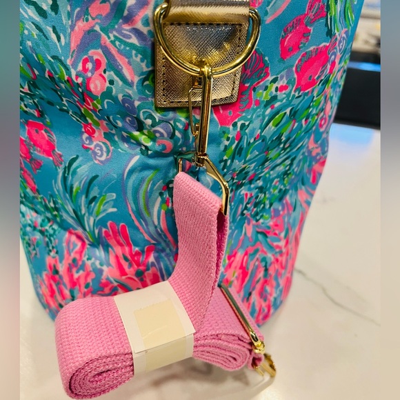 NWT Lilly Pulitzer Blue and Pink Beach Cooler Bag - Picture 3 of 6